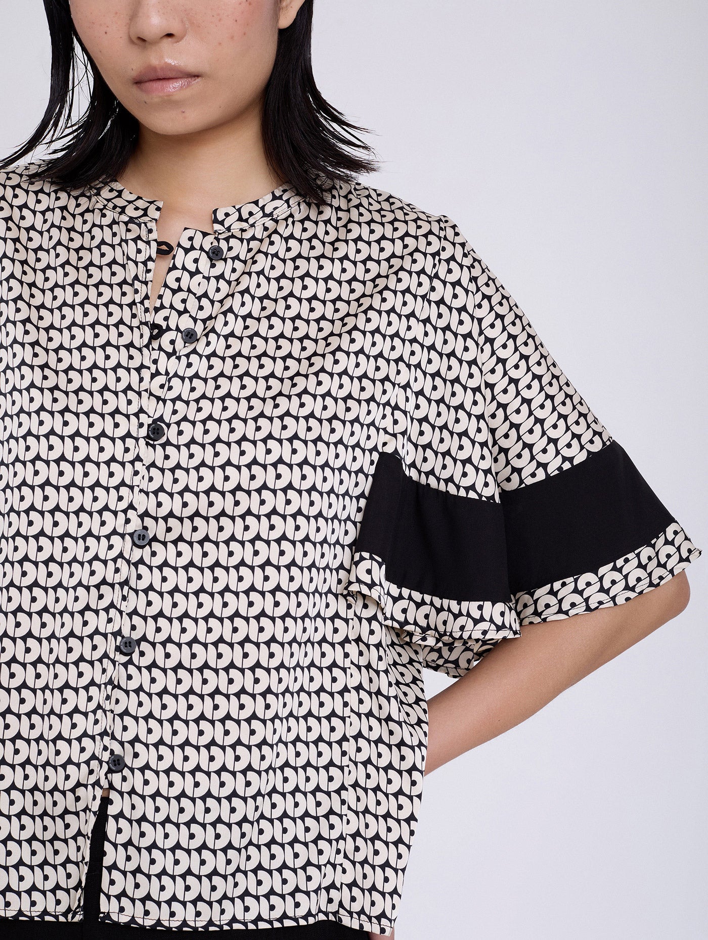 Camisa Satinada Retro