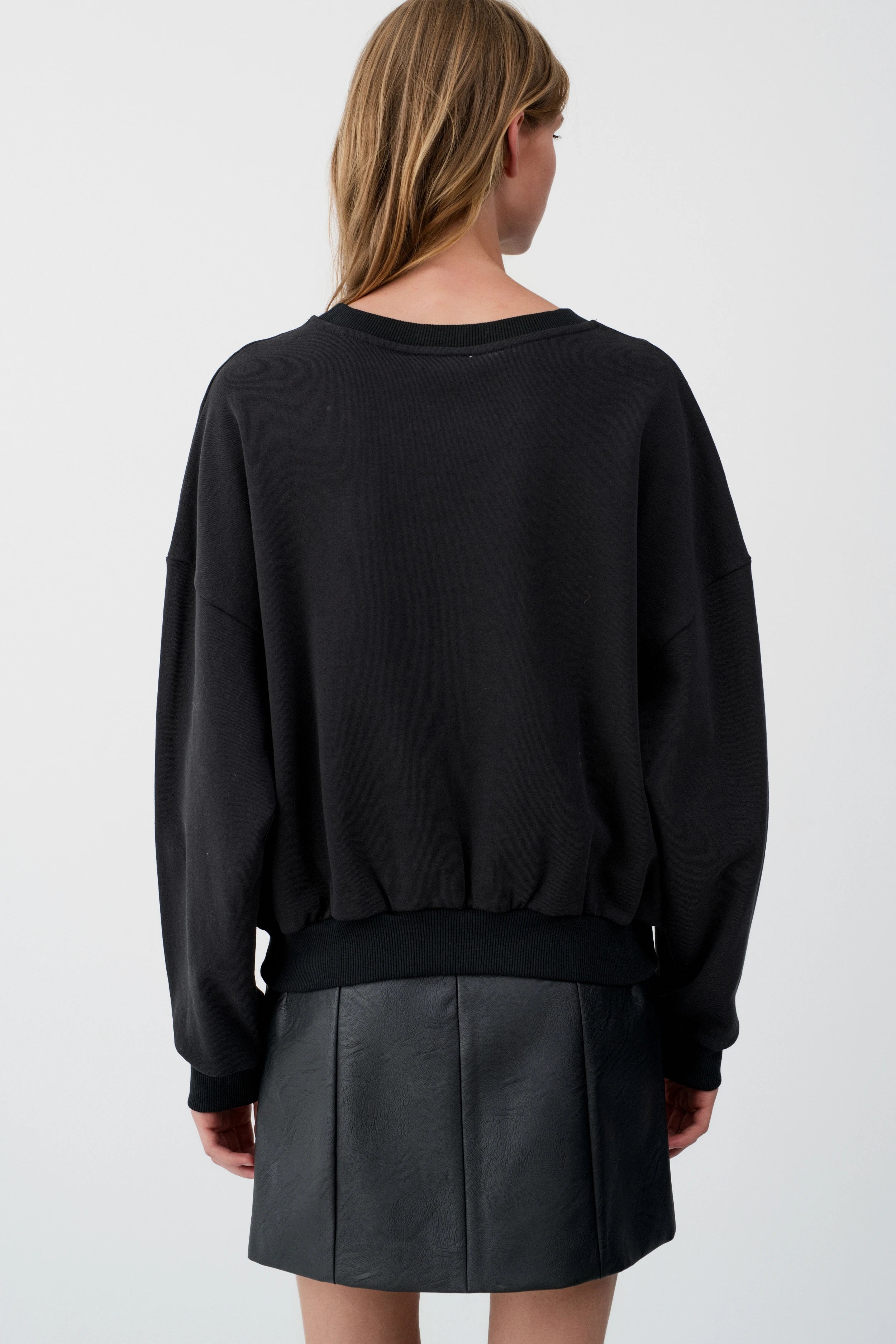 Sudadera Nika