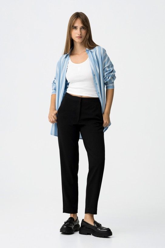 Pantalón Violeta Negro