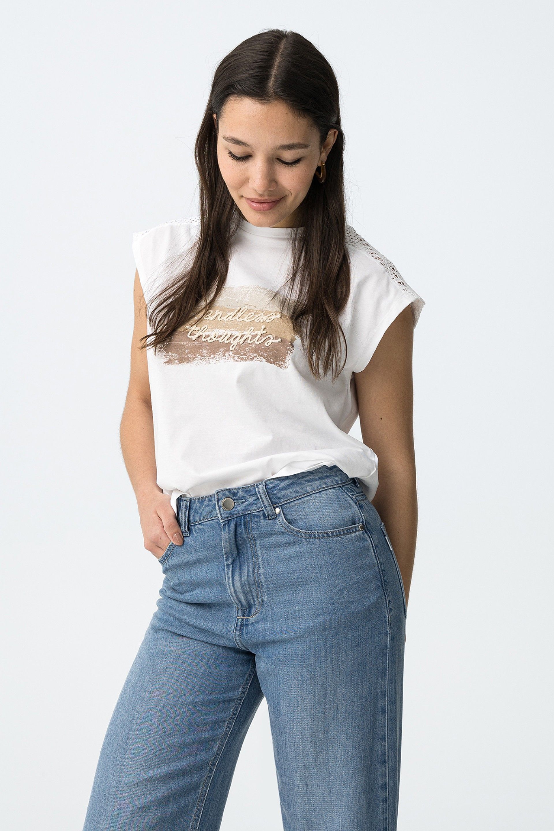 Camiseta Jellicent