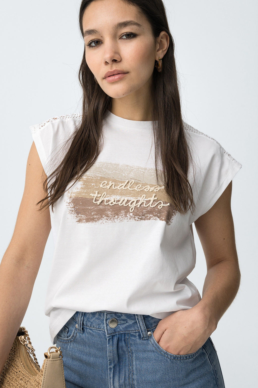 Camiseta Jellicent