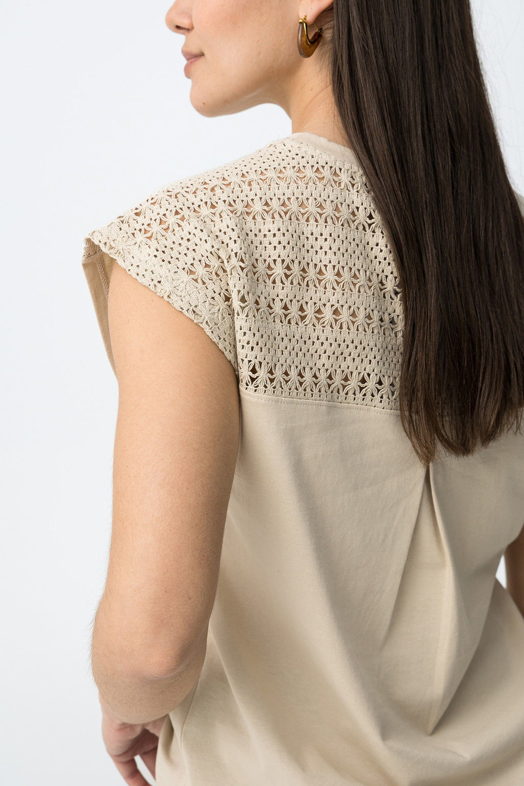 Camiseta Jellicent Beige