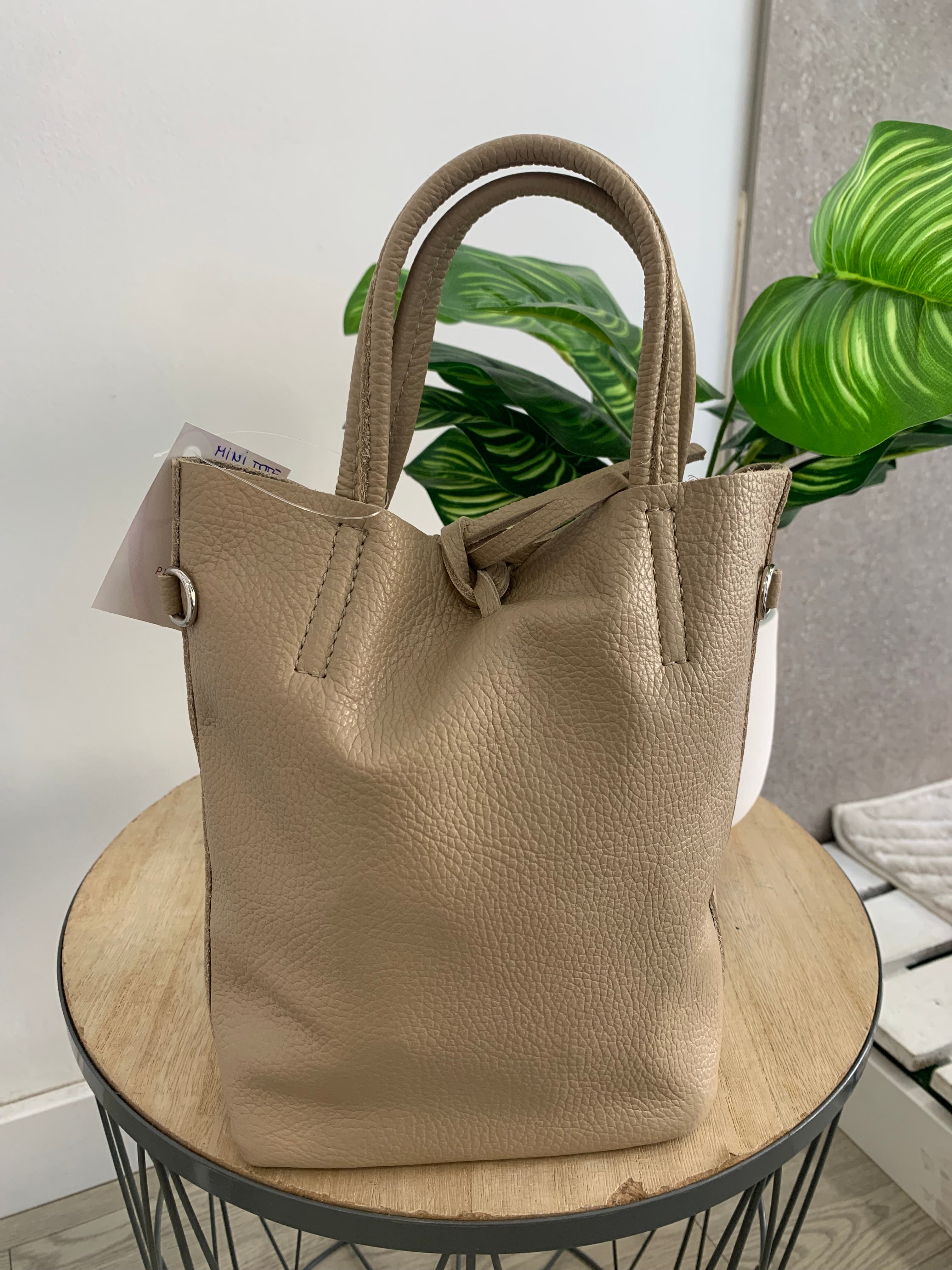 Bolso Tachuela
