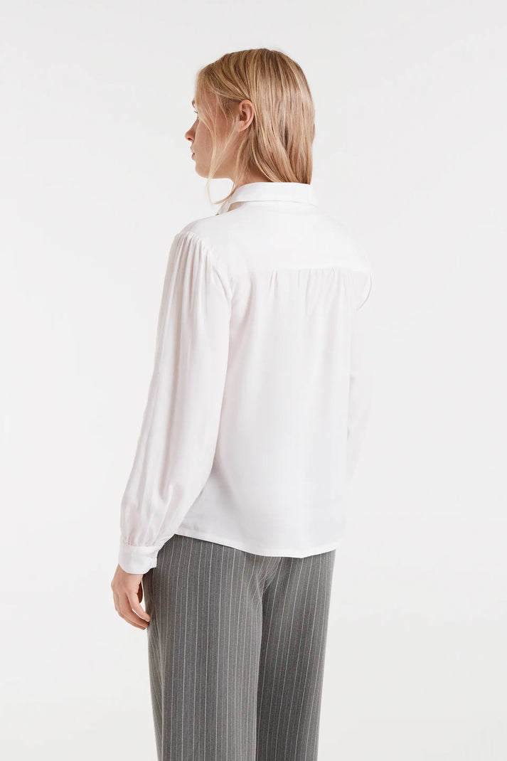 Camisa Bordado Flores