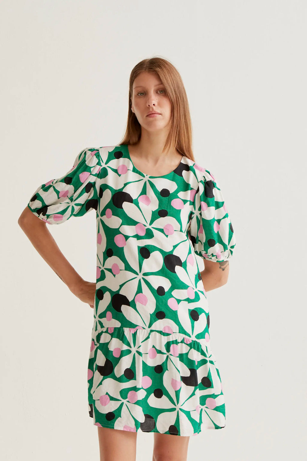 Vestido Corto Hosta