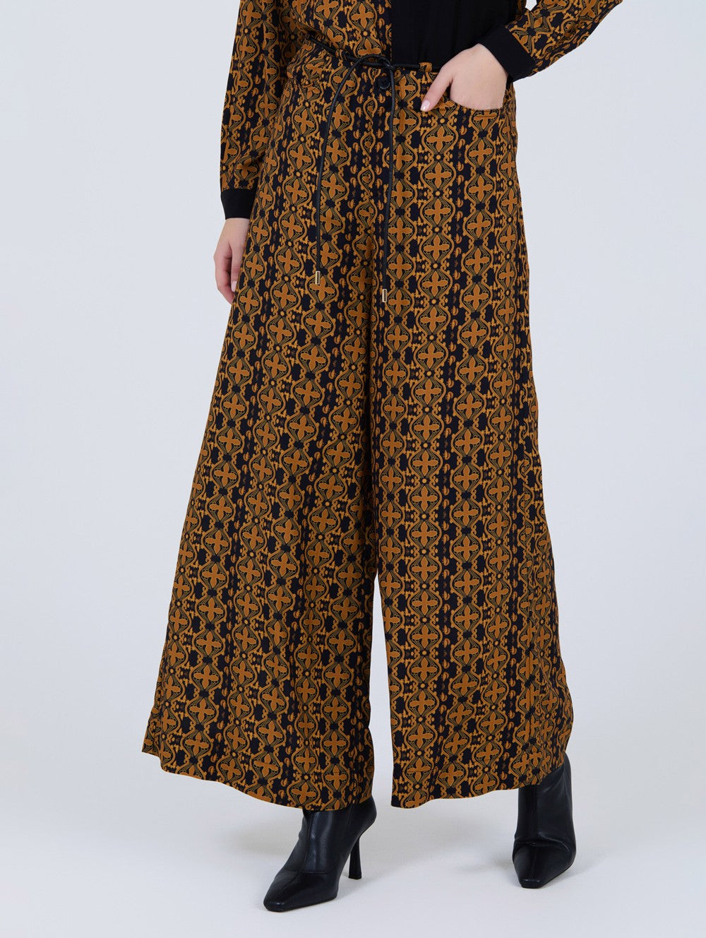 Pantalón Cadenas