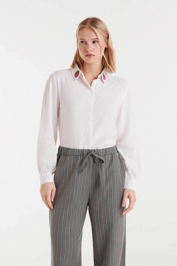 Camisa Bordado Flores