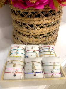 Pulsera abecedario