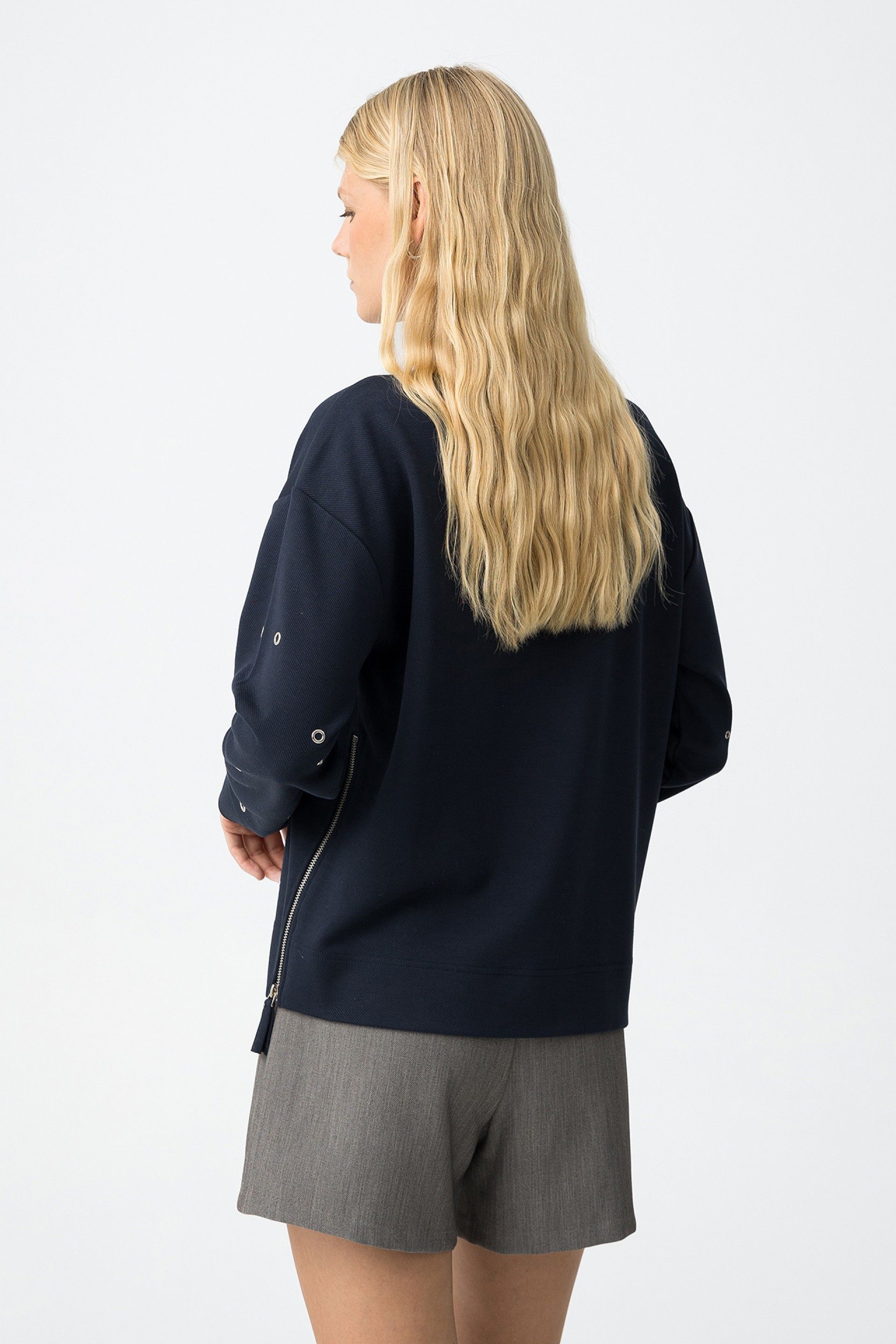 Sudadera East