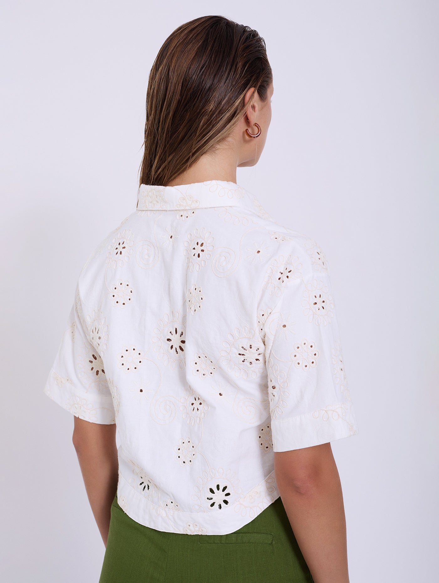 Blusa Bordado Suizo