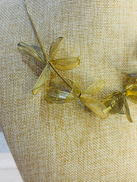 Collar Flores Dorado